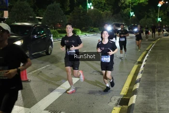 Runner Photo 4238066