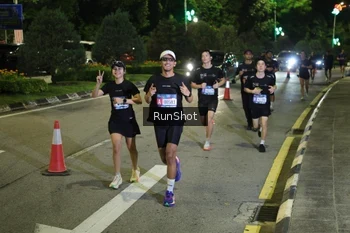 Runner Photo 4238068