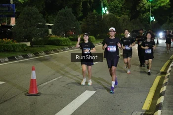 Runner Photo 4238070