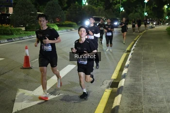 Runner Photo 4238072