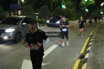 Runner Photo 4238079