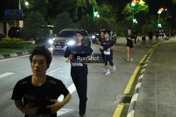 Runner Photo 4238080