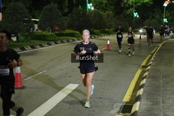 Runner Photo 4238093
