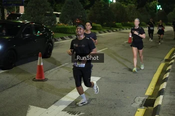 Runner Photo 4238097