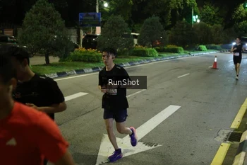Runner Photo 4238287
