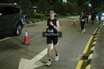 Runner Photo 4238289