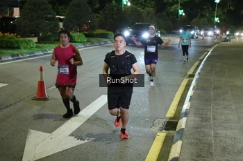 Runner Photo 4238305