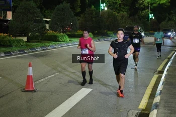 Runner Photo 4238307