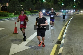 Runner Photo 4238308