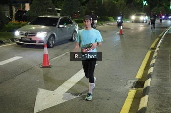 Runner Photo 4238332
