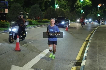 Runner Photo 4238343