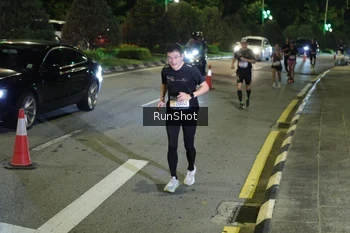Runner Photo 4238346