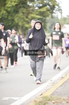 Runner Photo 4238431