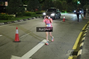 Runner Photo 4238439