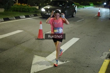 Runner Photo 4238445