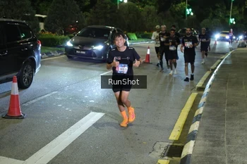 Runner Photo 4238457