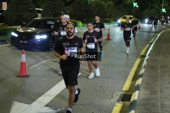 Runner Photo 4238470