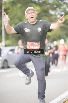 Runner Photo 4238497