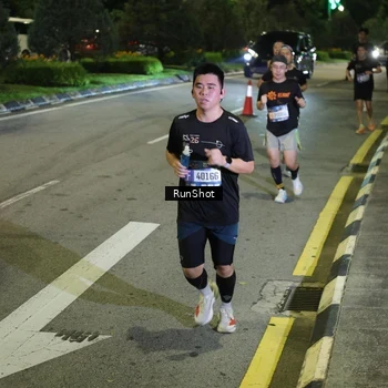 Runner Photo 4238518