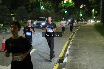 Runner Photo 4238562