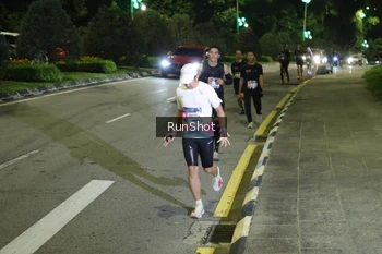 Runner Photo 4238574