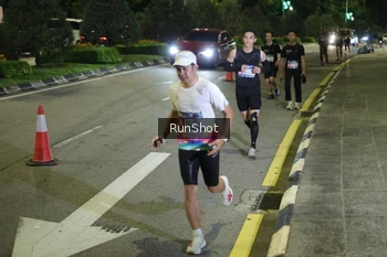 Runner Photo 4238576