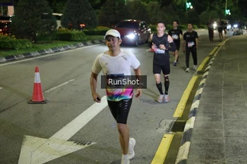 Runner Photo 4238579