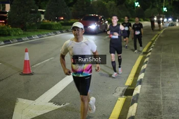 Runner Photo 4238580