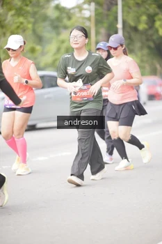 Runner Photo 4238583