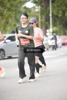 Runner Photo 4238599