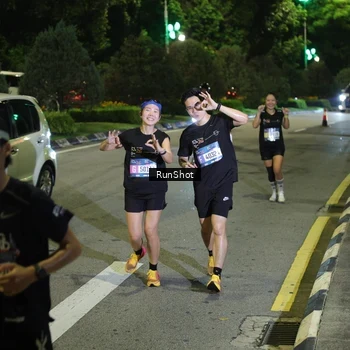 Runner Photo 4238630