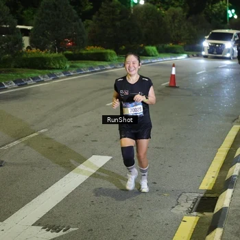 Runner Photo 4238662