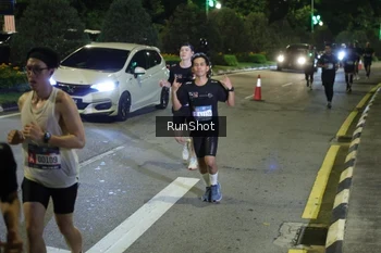 Runner Photo 4238763
