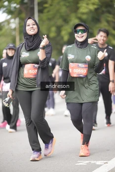 Runner Photo 4238771