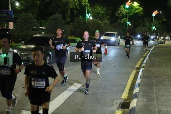 Runner Photo 4238780