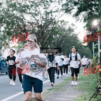 Runner Photo 423879
