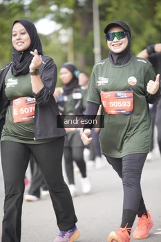 Runner Photo 4238798