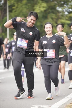 Runner Photo 4238806