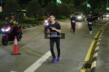 Runner Photo 4238814