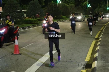Runner Photo 4238816
