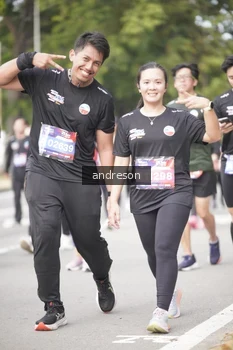 Runner Photo 4238817