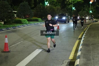 Runner Photo 4238822
