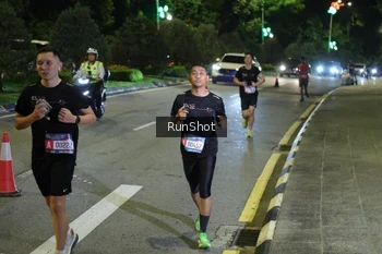 Runner Photo 4238831