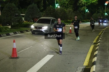 Runner Photo 4238832
