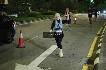 Runner Photo 4238844