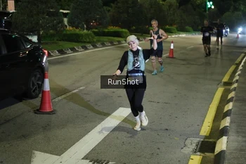 Runner Photo 4238845