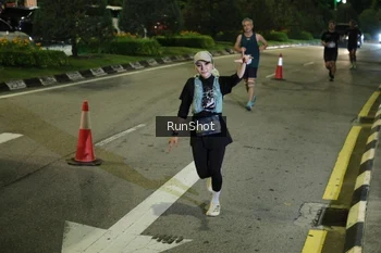 Runner Photo 4238849