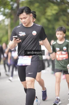 Runner Photo 4238864