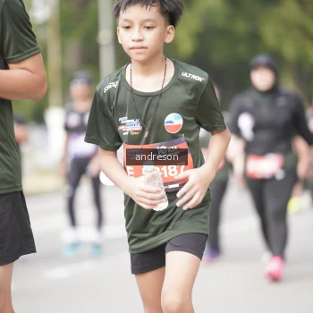 Runner Photo 4238883