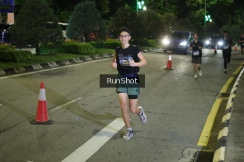 Runner Photo 4238970